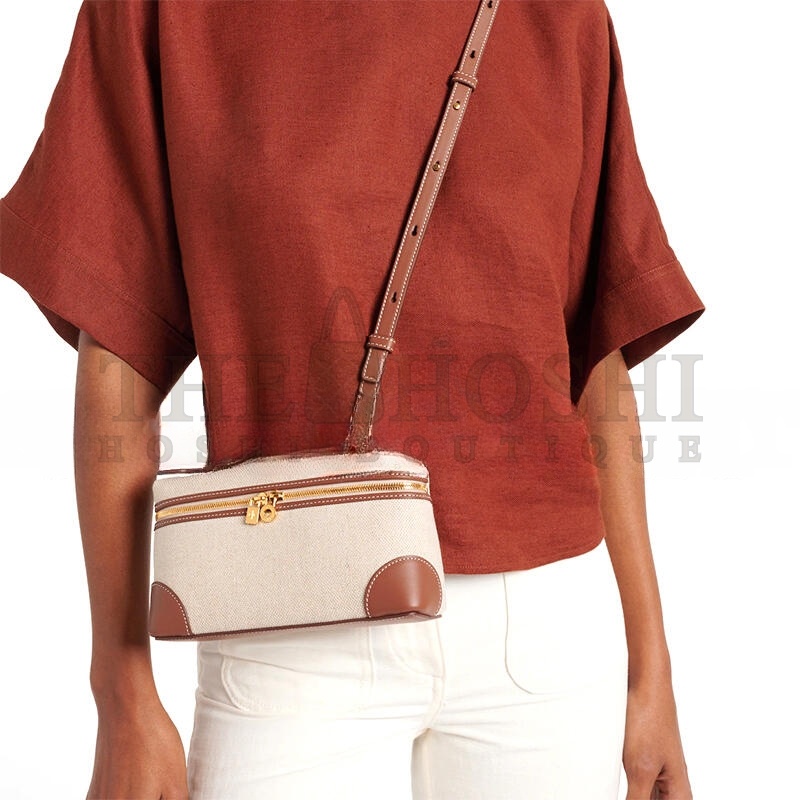 L0r0 P1ana EXTRA POCKET L19  (19*11*6.5cm) Master Quality